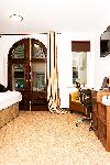 Trivelles-Stockport-Manchester-2797.jpg